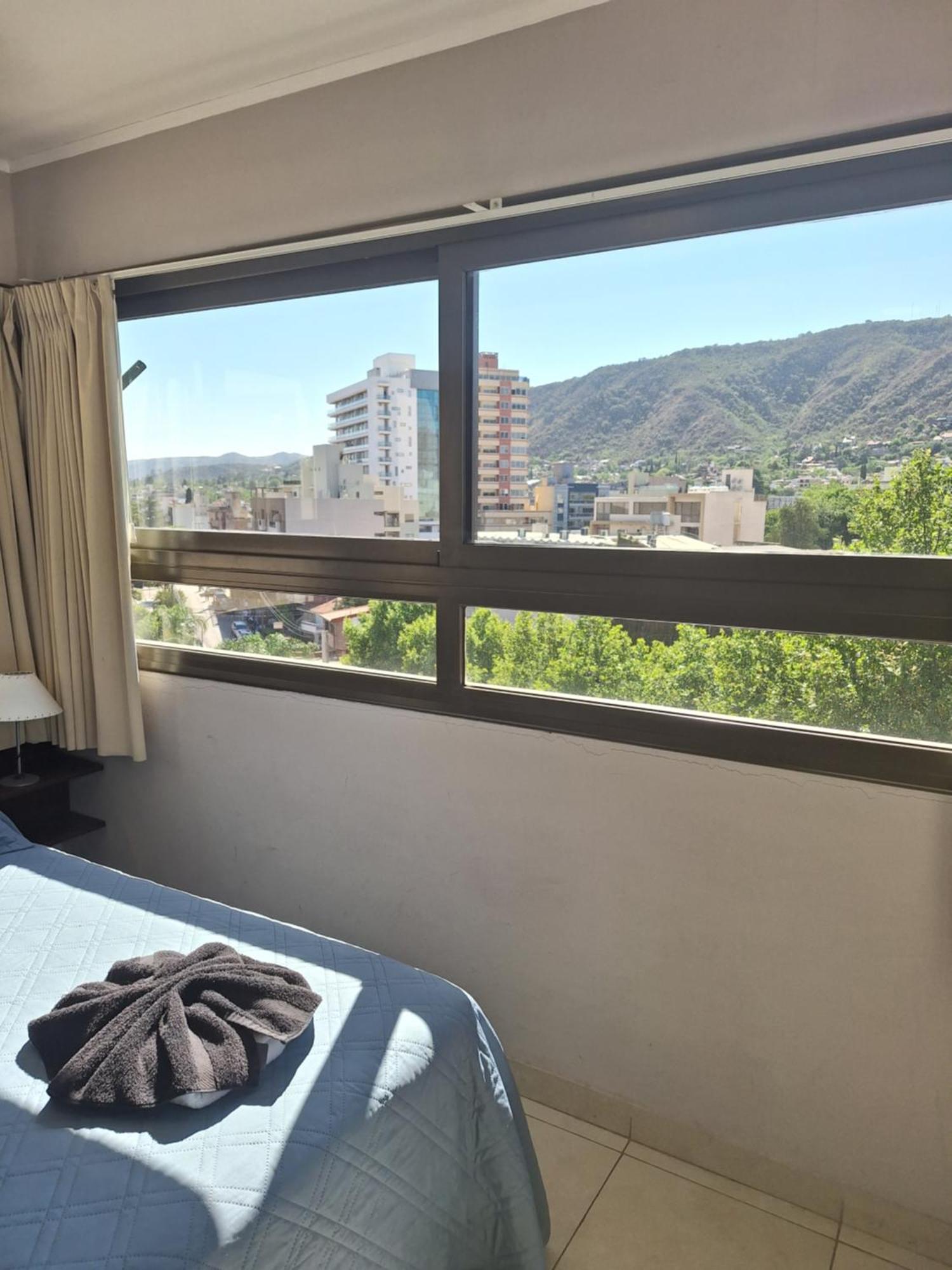 Hotel Hurlingham Villa Carlos Paz Exterior foto